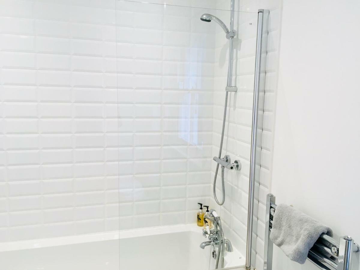 Elegant Spacious Apartment In Heart Of St Leonards 헤이스팅스 외부 사진